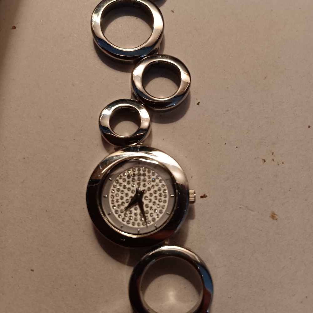 FOSSIL Watch - Picture 2 of 3